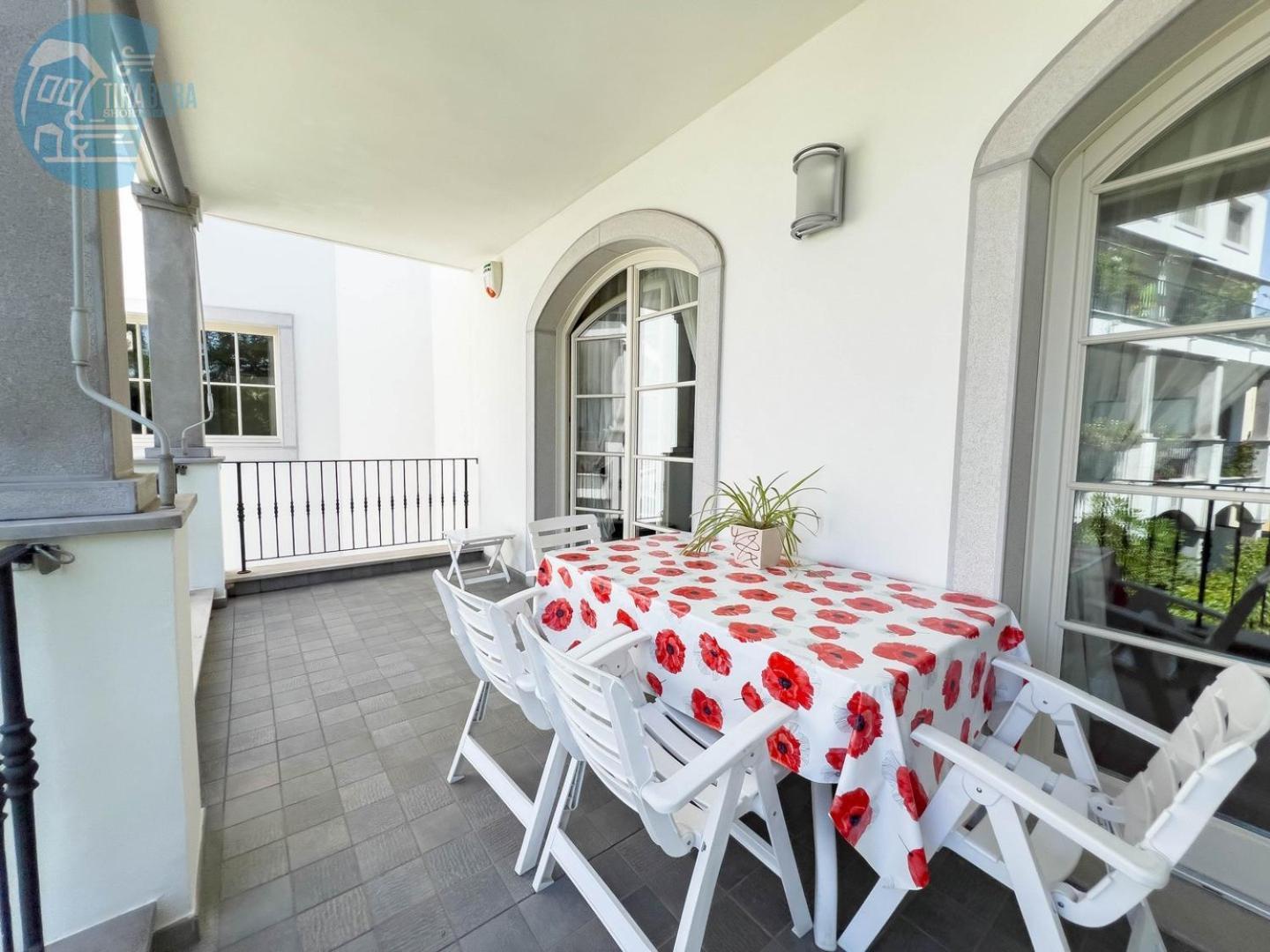 Апартаменты Cattedrale 5 Tirabora Short Rent Триест Экстерьер фото